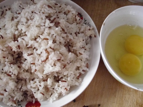 Fried Rice with Seaweed and Egg recipe