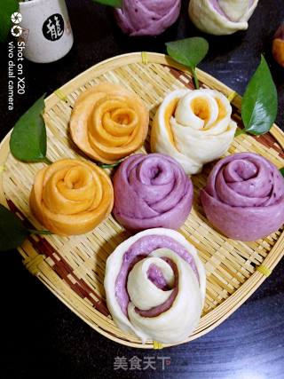 Twenty-eight Noodles ~ Rose Flower Buns recipe