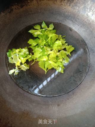 Celery Leaf Soft Cake recipe