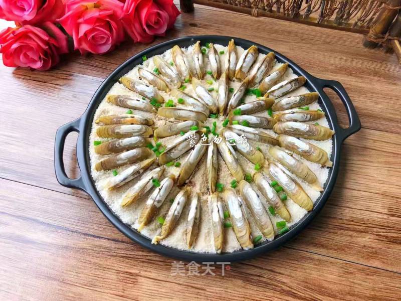 Salt-baked Razor Clams recipe