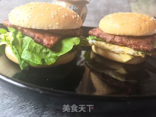 Black Pepper Beef Burger recipe