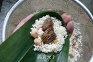 Glutinous Rice Dumplings with Candied Dates and Peanuts recipe