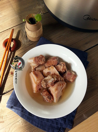 Lotus Root Pork Ribs Soup recipe