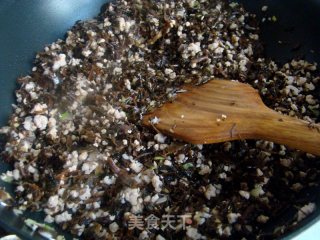 Plum Dried Vegetable Buns recipe