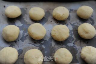 Wine-stained Raisin Sandwich Biscuits recipe