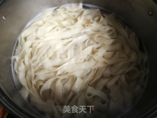 Sliced Noodles with Mushroom Marinated and Knife recipe