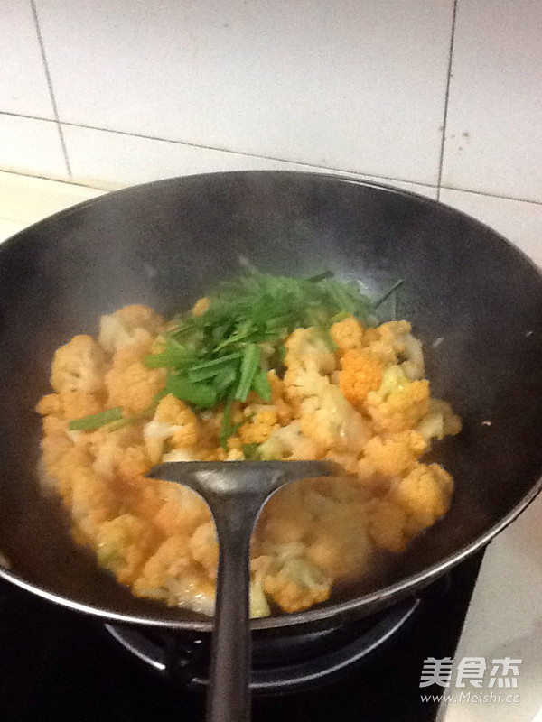 Cauliflower in Tomato Sauce recipe