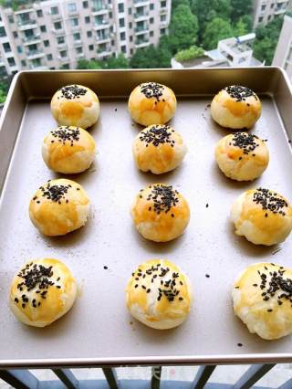 #aca烤明星大赛# Minced Pork and Plum Dried Vegetable Shortbread recipe