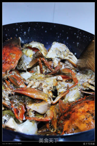 Stir-fried Green Crab with Ginger and Green Onion recipe