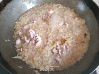 Squid Sauerkraut Soup recipe