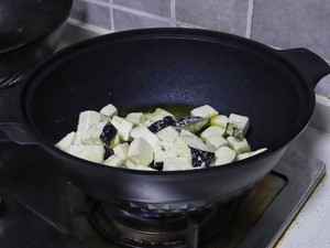 Don't Need to Deep-fry, Eat Meaty Braised Eggplant recipe