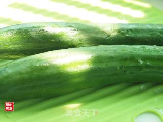 Cucumber Salad: A Light Meal to Enjoy recipe