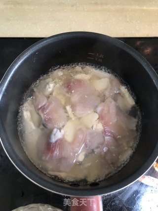 Tofu Soup with Cordyceps and Fish Fillet recipe