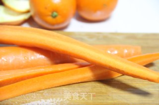 Freshly Squeezed Carrot and Orange Juice recipe