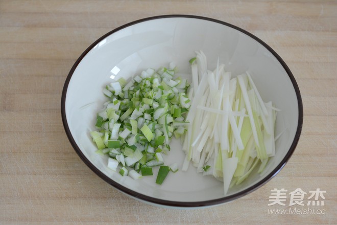 Scallion Pancakes with Crispy Outside and Tender Inside (super Detailed) recipe