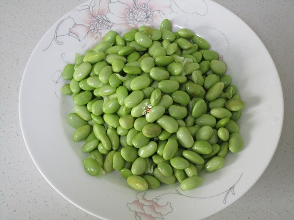 Stir-fried Edamame with Chicken recipe