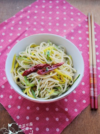 Refreshing Fried Noodles recipe