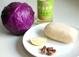 Purple Cabbage Lotus Root Slices recipe