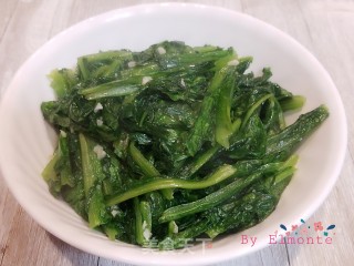 Stir-fried Mark Vegetables with Garlic recipe