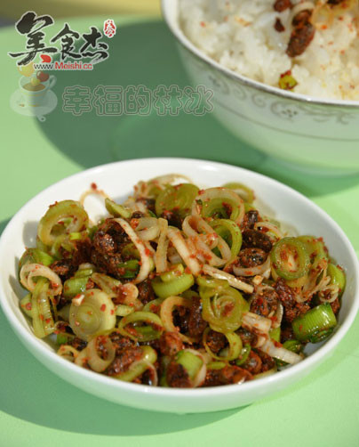 Pickled Garlic Sprouts with Soy Beans recipe