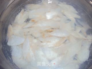 Fried Yam with Fungus recipe