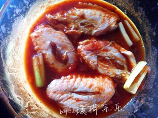 Roasted Chicken Wings in Tomato Sauce recipe