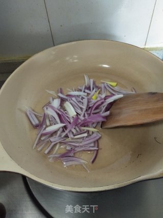 Stir-fried River Celery recipe