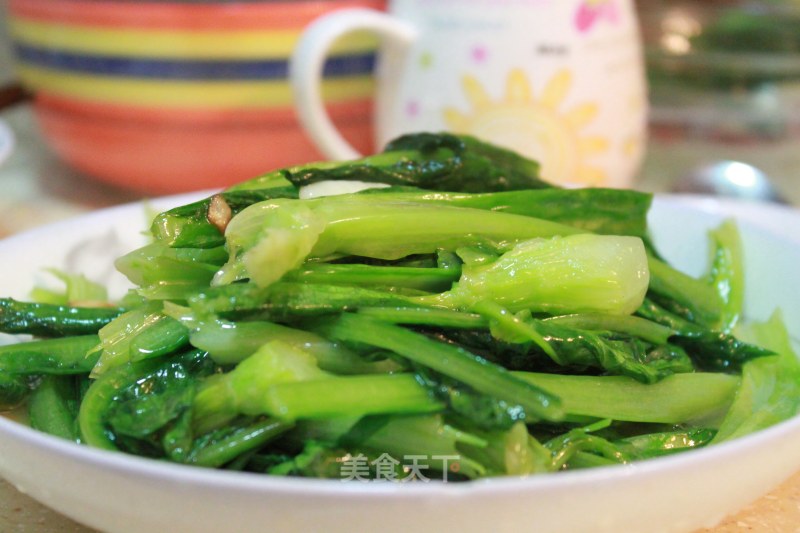 Stir-fried Lettuce with Garlic recipe