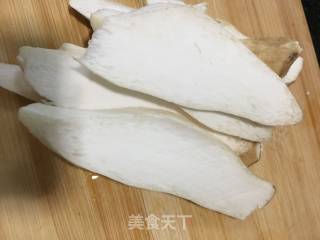 Pleurotus Eryngii with Oyster Sauce and Chives recipe