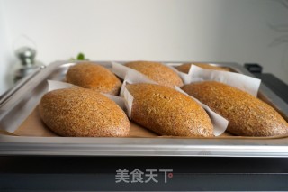 Black Whole Wheat Meal Buns recipe