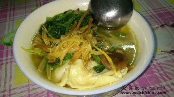 Stewed Dumplings with Mushrooms and Daylily recipe