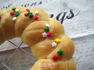 Christmas Wreath Bread recipe