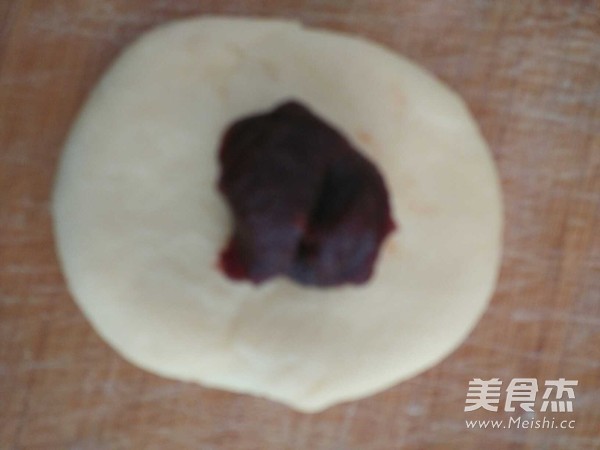 Bean Paste Flower Bread recipe