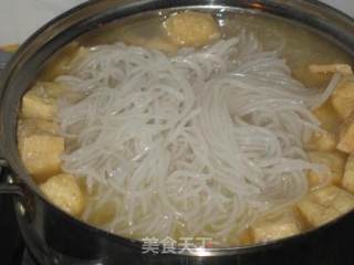 Lao Duck Vermicelli Soup recipe