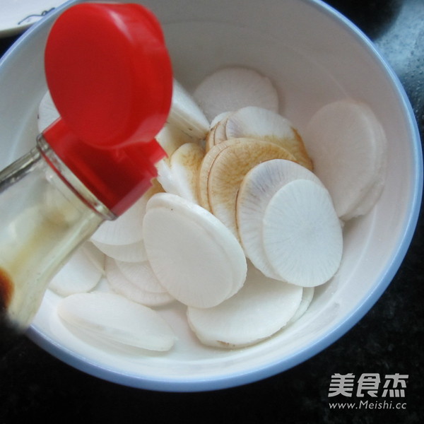 Mixed White Radish Slices recipe