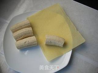 Sesame Banana Roll recipe