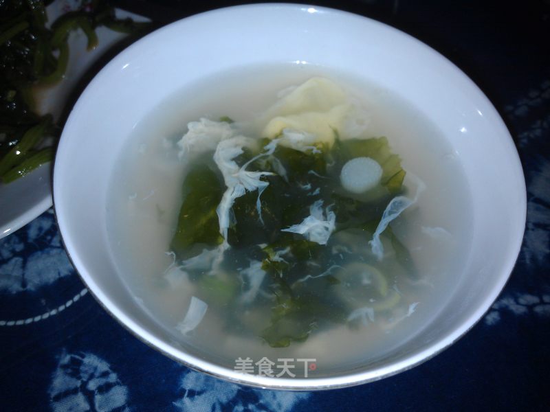 Seaweed and Egg Soup recipe