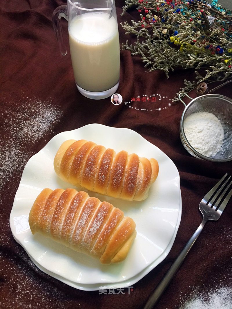 Creamy Bread Rolls recipe