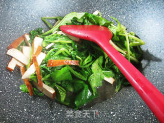 Stir-fried Radish Vegetables recipe