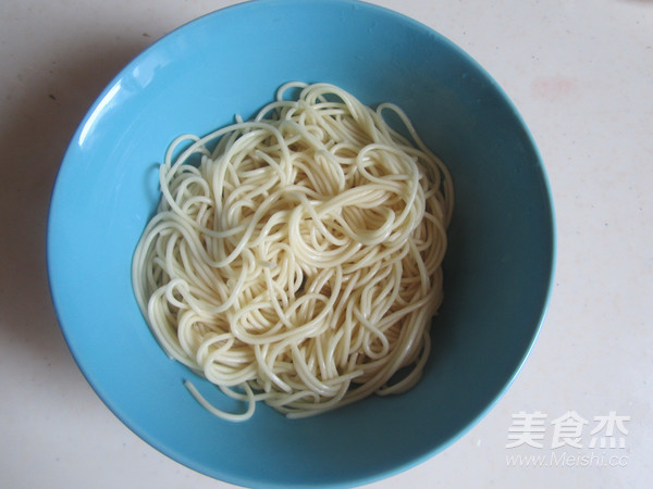 Mushroom Spare Ribs Noodle recipe