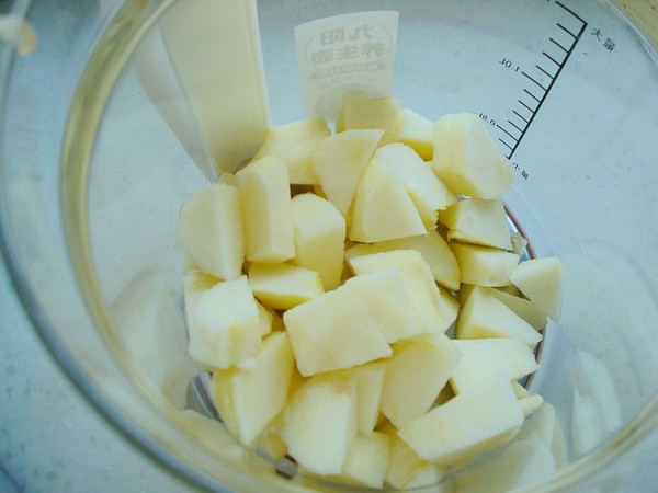 Apple Tremella Soup recipe