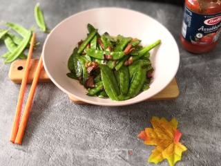 Fried Bacon with Snow Peas recipe