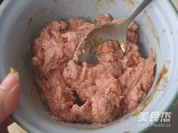 Curry Beef Fried Bun recipe