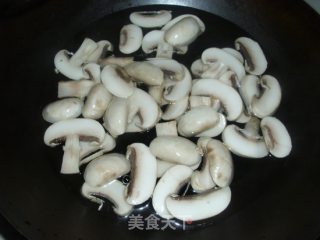 Stir-fried Tripe with Mushrooms recipe