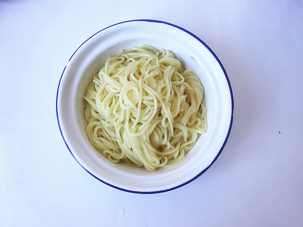 Fried Noodles with Sauce recipe