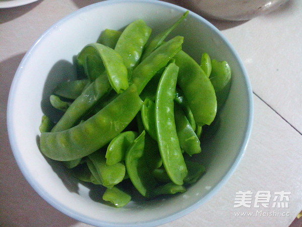 Stir-fried Pork Belly with Snow Peas recipe