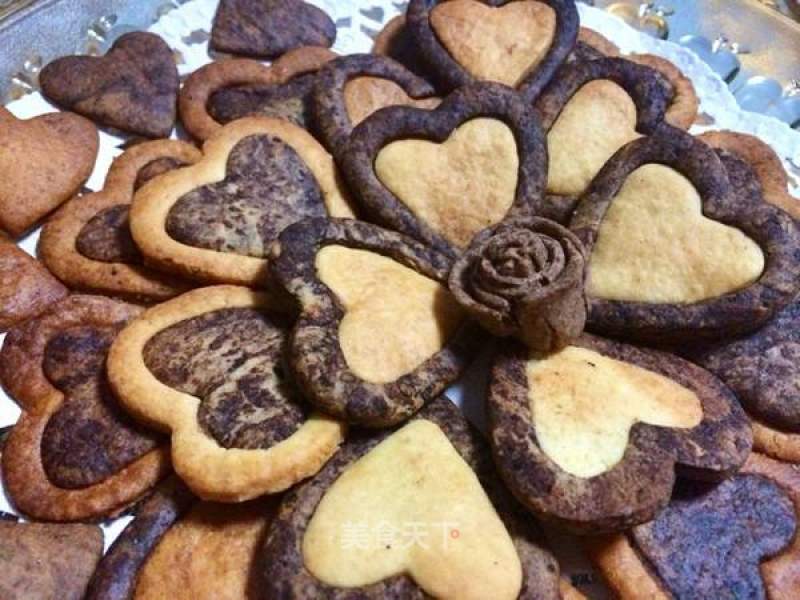 #四session Baking Contest and is Love to Eat Festival#two-color Heart-shaped Biscuits recipe
