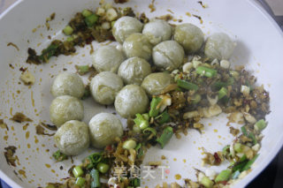 Unique Flavor of Yunnan Specialties-fried Glutinous Rice Balls with Pickled Vegetables recipe