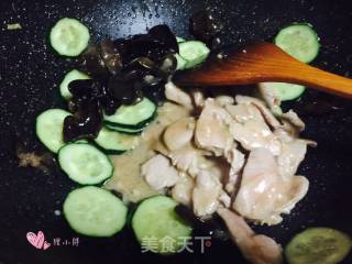 #信之美木耳试吃#fried Pork Slices with Fungus recipe