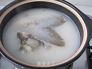 Fish Head and Fish Tail Tofu Soup recipe